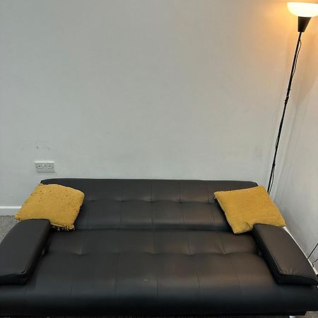 Apartment In Bham City Centre Free Parking Sleeps 3 Birmingham Exteriér fotografie