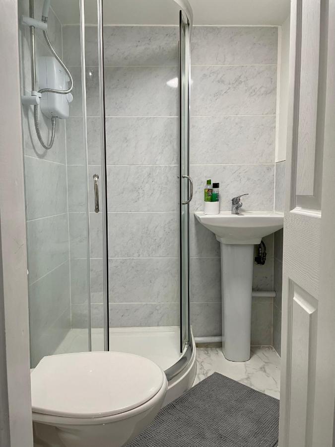 Apartment In Bham City Centre Free Parking Sleeps 3 Birmingham Exteriér fotografie